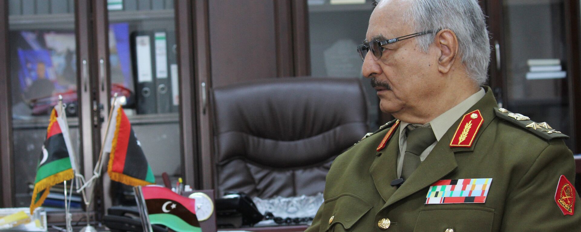 Jalifa Haftar, comandante del Ejército Nacional de Libia - Sputnik Mundo, 1920, 30.05.2021