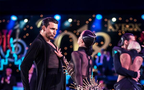 Kiril Vorónin y Tatiana Kosenko, finalistas del concurso de baile deportivo latino WDS 2018 - Sputnik Mundo