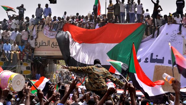 Protestas en Sudán - Sputnik Mundo