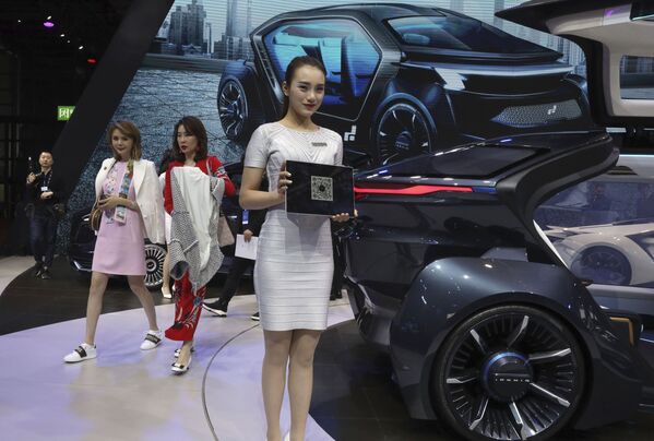 Презентация автомобилей компании Iconiq Motors на Шанхайском международном автосалоне - Sputnik Mundo