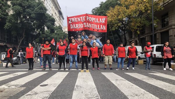 Algunos movimientos de la izquierda argentina participaron del paro contra el Gobierno - Sputnik Mundo