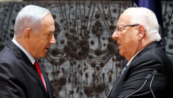 El primer ministro Benjamín Netanyahu y el presidente de Israel, Reuvén Rivlin - Sputnik Mundo