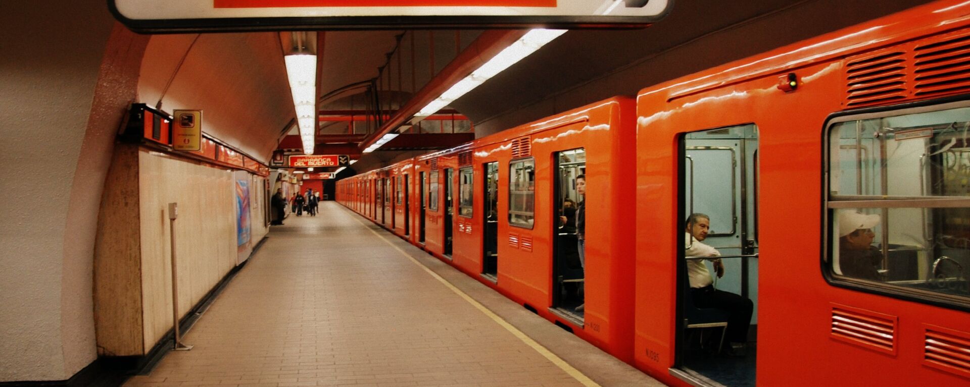La estación del metro de la Ciudad de México - Sputnik Mundo, 1920, 08.08.2022
