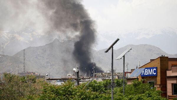 Una explosión en Kabul, Afganistán - Sputnik Mundo