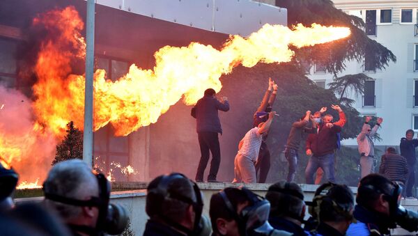 Protestas antigubernamentales en Tirana, Albania - Sputnik Mundo