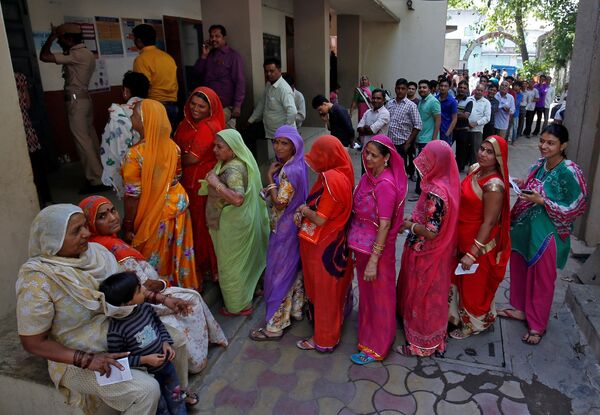 La India: así se viven las elecciones más caras y con más votantes de la historia - Sputnik Mundo