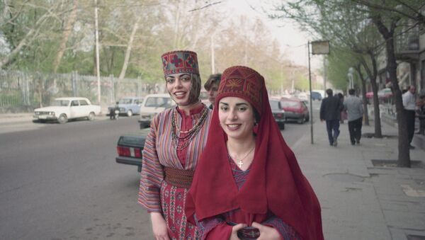 Mujeres armenias - Sputnik Mundo