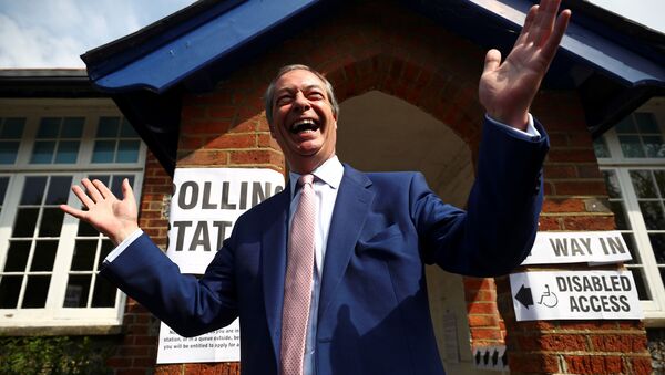 El líder del Partido Brexit, Nigel Farage - Sputnik Mundo