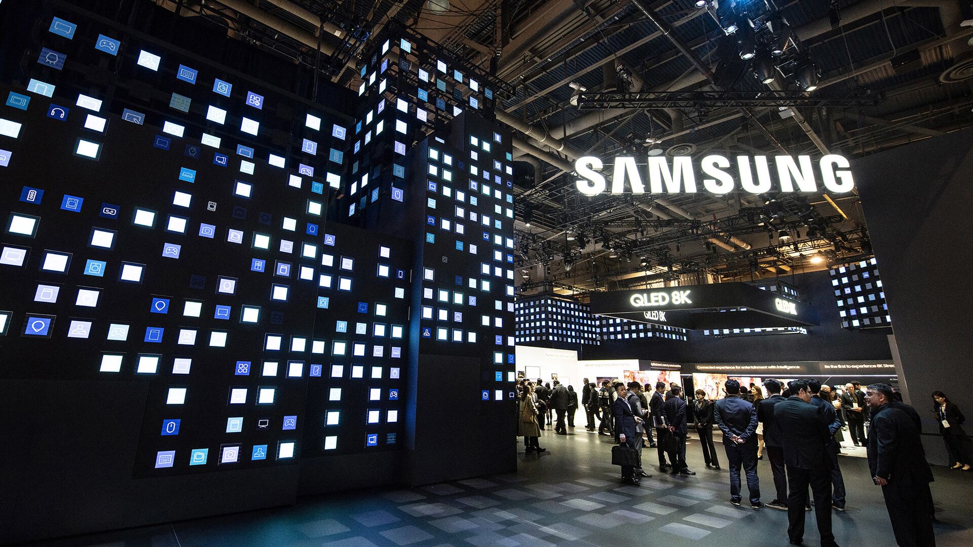 Cómo podría beneficiarse Samsung de la 'guerra' de EEUU contra Huawei? - 27.05.2019, Sputnik Mundo