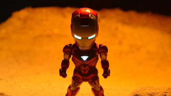 Una figurilla de Iron Man, 'el hombre de hierro' (imagen referencial) - Sputnik Mundo