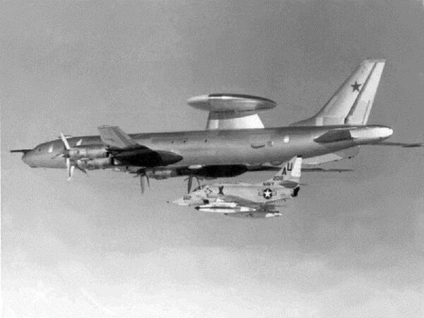 El Tu-126, el primer avión AWACS de la URSS El Tu-126, el primer avión AWACS de la URSS - Sputnik Mundo