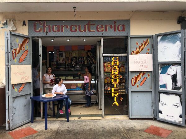Lo que te han contado de la hiperinflación en Venezuela (y lo que de verdad es) Lo que te han contado de la hiperinflación en Venezuela (y lo que de verdad es) - Sputnik Mundo