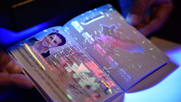 Pasaporte peruano (imagen referencial) - Sputnik Mundo