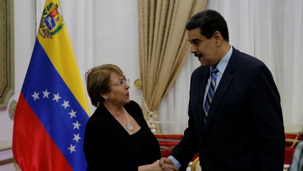 El presidente de Venezuela, Nicolás Maduro, junto a la Alta Comisionada de la ONU para los Derechos Humanos, Michelle Bachelet - Sputnik Mundo