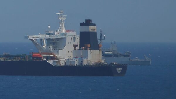 El buque petrolero detenido en Gibraltar - Sputnik Mundo