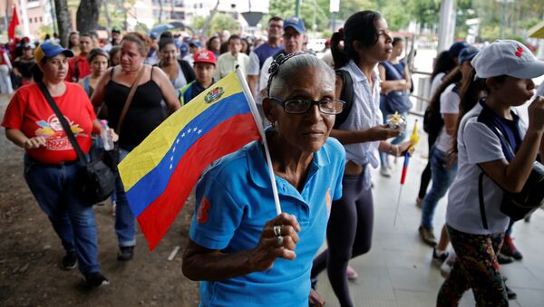 Movilización a favor del presidente venezolano, Nicolás Maduro - Sputnik Mundo