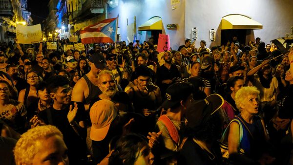 Protesta reclamando la renuncia del gobernador de Puerto Rico, Ricardo Rosselló - Sputnik Mundo
