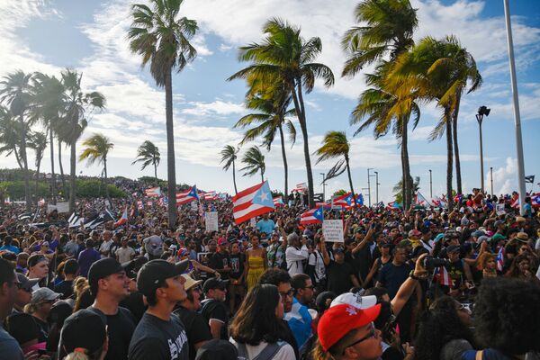 Puerto Rico se inunda de protestas (fotos, vídeos) Puerto Rico se inunda de protestas (fotos, vídeos) - Sputnik Mundo
