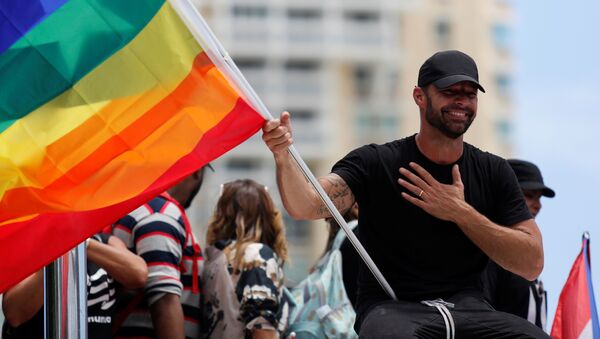 Ricky Martin durante las manifestaciones en contra del gobernador de Puerto Rico Ricardo Rosselló - Sputnik Mundo