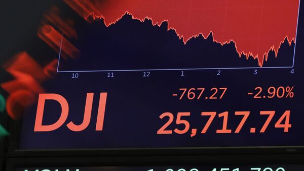 La caída del índice Dow Jones el 5 agosto - Sputnik Mundo