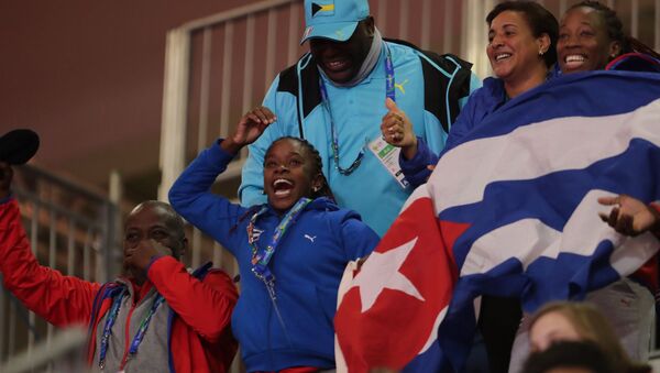 Hinchas cubanos en los XVIII Juegos Panamericanos - Sputnik Mundo