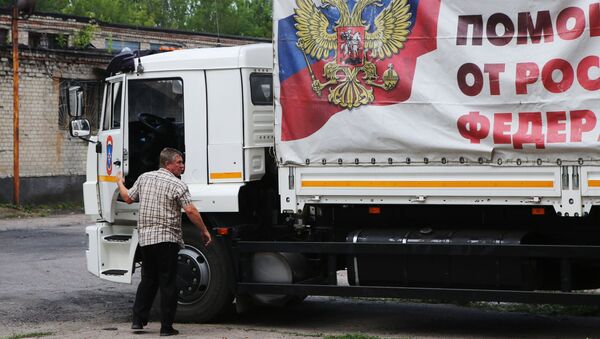 La llegada de un convoy humanitario ruso a Donetsk - Sputnik Mundo