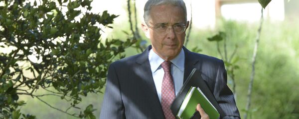 Álvaro Uribe, expresidente de Colombia Álvaro Uribe, expresidente de Colombia - Sputnik Mundo