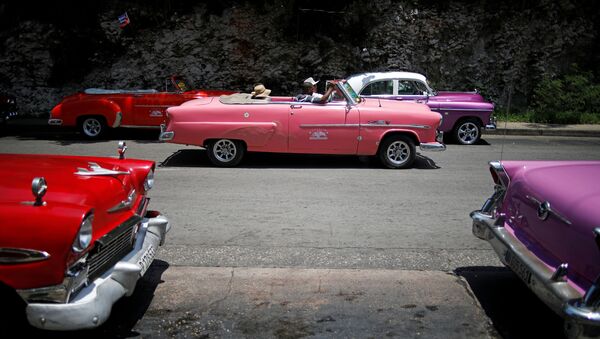 Automóviles en Cuba - Sputnik Mundo