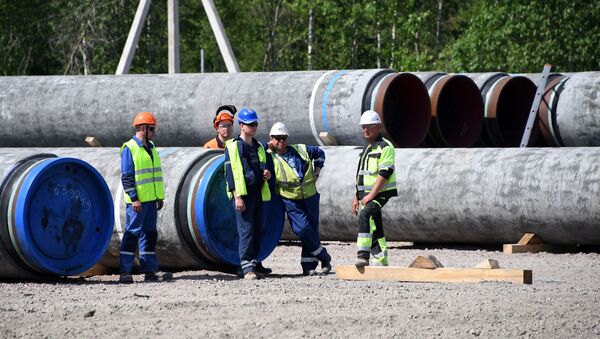 Los trabajodes durante la construcción del Nord Stream 2 - Sputnik Mundo