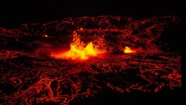 Lava volcánica (archivo) - Sputnik Mundo