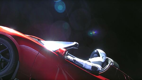 Un auto Tesla en el espacio - Sputnik Mundo
