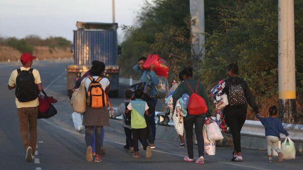 Migrantes venezolanos en Perú - Sputnik Mundo