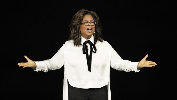 La presentadora Oprah Winfrey - Sputnik Mundo