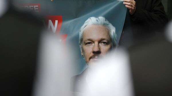 Retrato de Julian Assange, fundador de Wikileaks - Sputnik Mundo