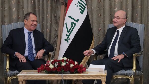 El ministro de Asuntos Exteriores de Rusia, Serguéi Lavrov, y el presidente de Irak, Barham Salih (archivo) - Sputnik Mundo
