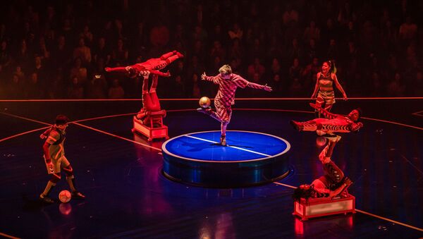 'Messi10' del Cirque du Soleil - Sputnik Mundo