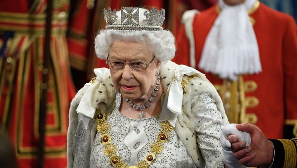 La reina británica Isabel II  - Sputnik Mundo