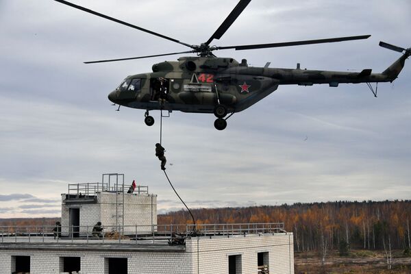 El Aligátor ruso vigiló los ejercicios militares Cooperación 2019
 - Sputnik Mundo