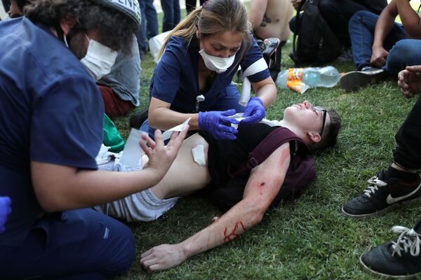 Manifestaciones en Chile: más de diez muertes y cientos de heridos - Sputnik Mundo