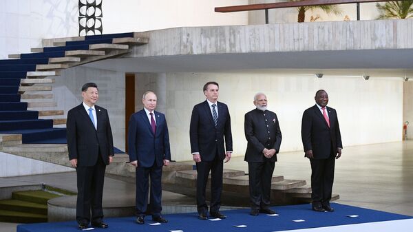 Líderes de los cinco países del grupo BRICS - Sputnik Mundo