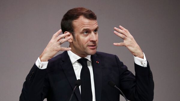 Emmanuel Macron, presidente francés  - Sputnik Mundo