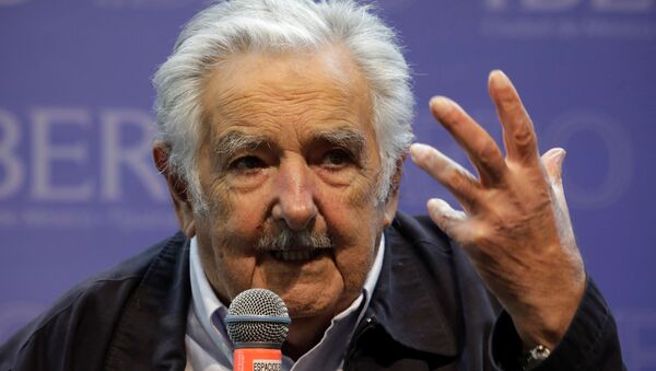  José Mujica, expresidente uruguayo - Sputnik Mundo