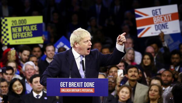 Boris Johnson, primer ministro de Reino Unido, durante una campaña legislativa, el 11 de diciembre de 2019 - Sputnik Mundo
