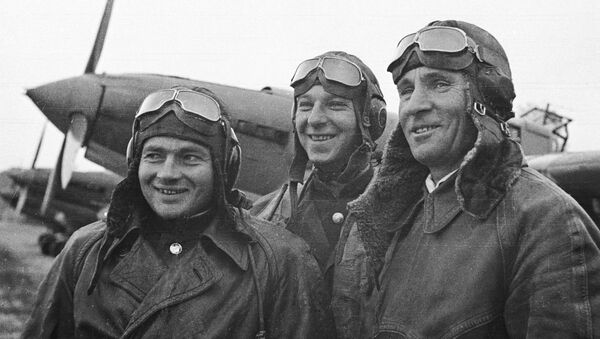 Aviadores soviéticos que participaron en la liberación de Corea - Sputnik Mundo