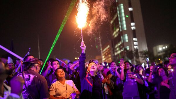 Protesta contra el gobierno de Chile durante Año nuevo - Sputnik Mundo