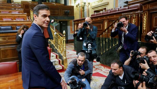 Pedro Sánchez, presidente del Gobierno español con plenos poderes - Sputnik Mundo