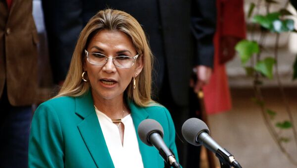 Jeanine Áñez, la presidenta transitoria de Bolivia - Sputnik Mundo
