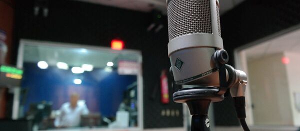 Un estudio de radio (imagen referencial) Un estudio de radio (imagen referencial) - Sputnik Mundo