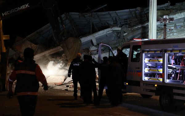 Terremoto en la provincia turca de Elazig - Sputnik Mundo