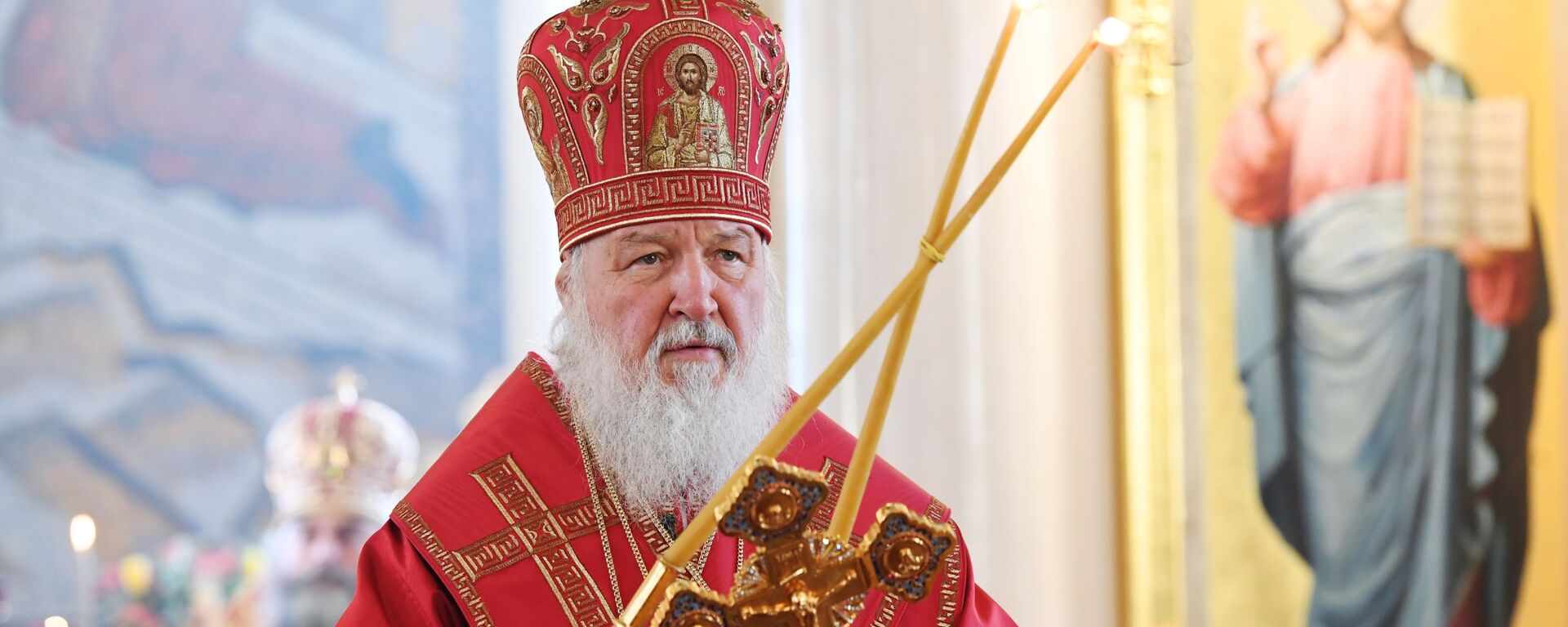Kiril, el patriarca de Moscú y toda Rusia, celebra una liturgia festiva en la catedral de Santa Tatiana el Día del Universitario (2018) - Sputnik Mundo, 1920, 20.11.2021